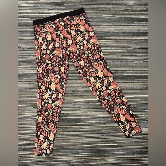 Zara Size M Floral Jacquard Knit Cardigan Sweater and Leggings Set - Picture 8 of 12